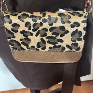 🎉❤️ NEW Lillie Brown Small Leopard Crossbody Purse